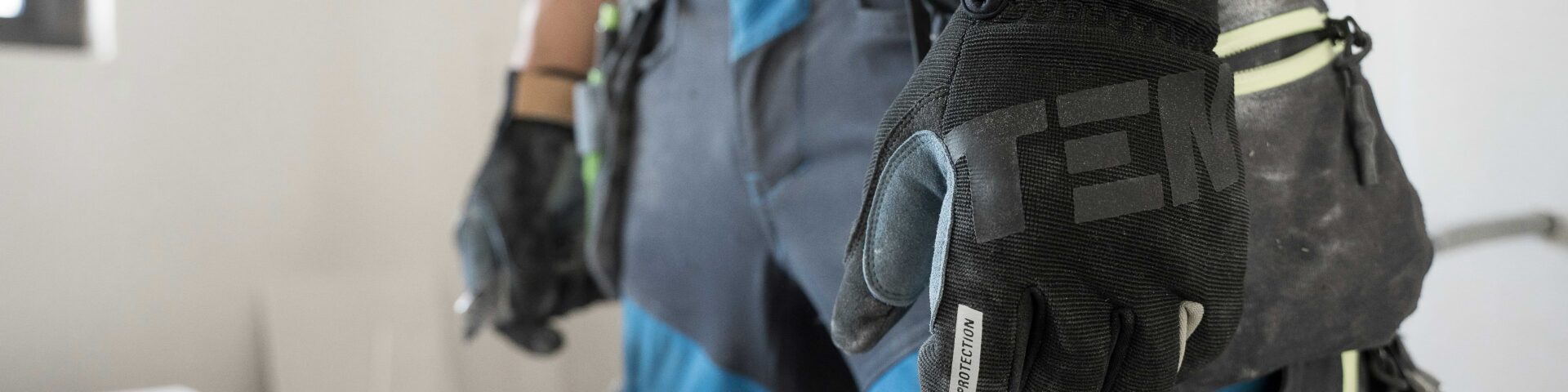 Abbigliamento sicuro per un lavoro più sicuro
